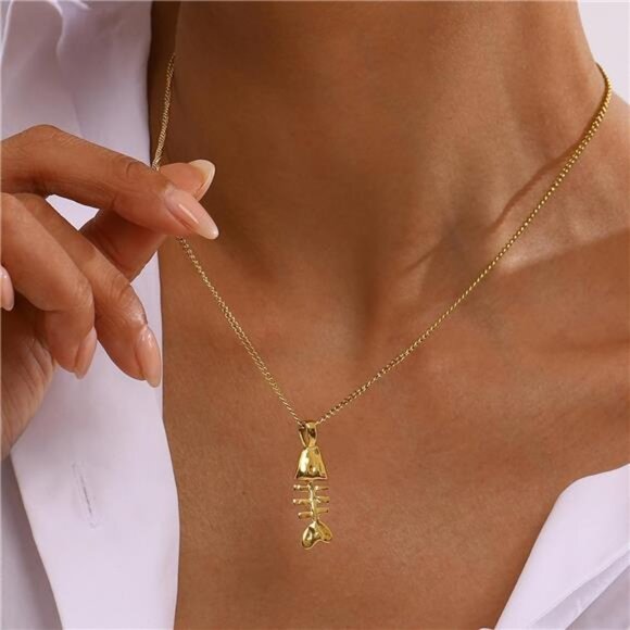✨ Gold Fishbone Pendant Necklace – Coastal Ocean Charm Jewelry - Picture 2 of 3